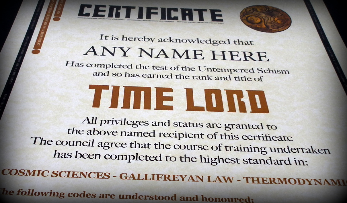 Deluxe Doctor Who Time Lord Personalised Certificate Gift Box - Image 4
